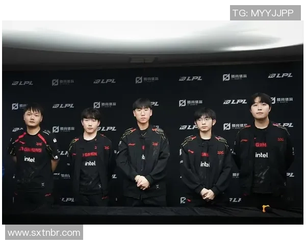 CSGO热点分析JDG战队如何成功转型与应对挑战