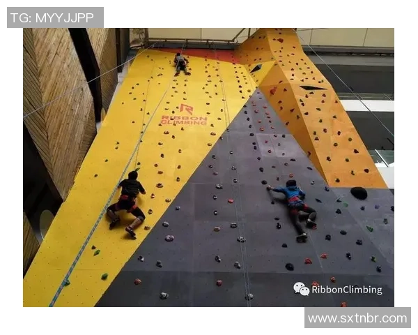 攀岩深度解析上海攀岩队的防守策略与技术创新之路 攀岩深度解析上海攀岩队的防守策略与技术创新之路