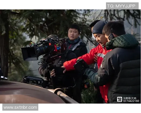 南京攀岩队的秘密基地与战术揭秘:深度探讨攀岩运动的魅力与挑战 南京攀岩队的秘密基地与战术揭秘:深度探讨攀岩运动的魅力与挑战