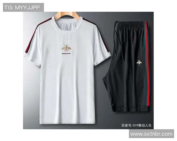 孕妇专属足球服设计时尚舒适助力运动妈妈展现活力与自信